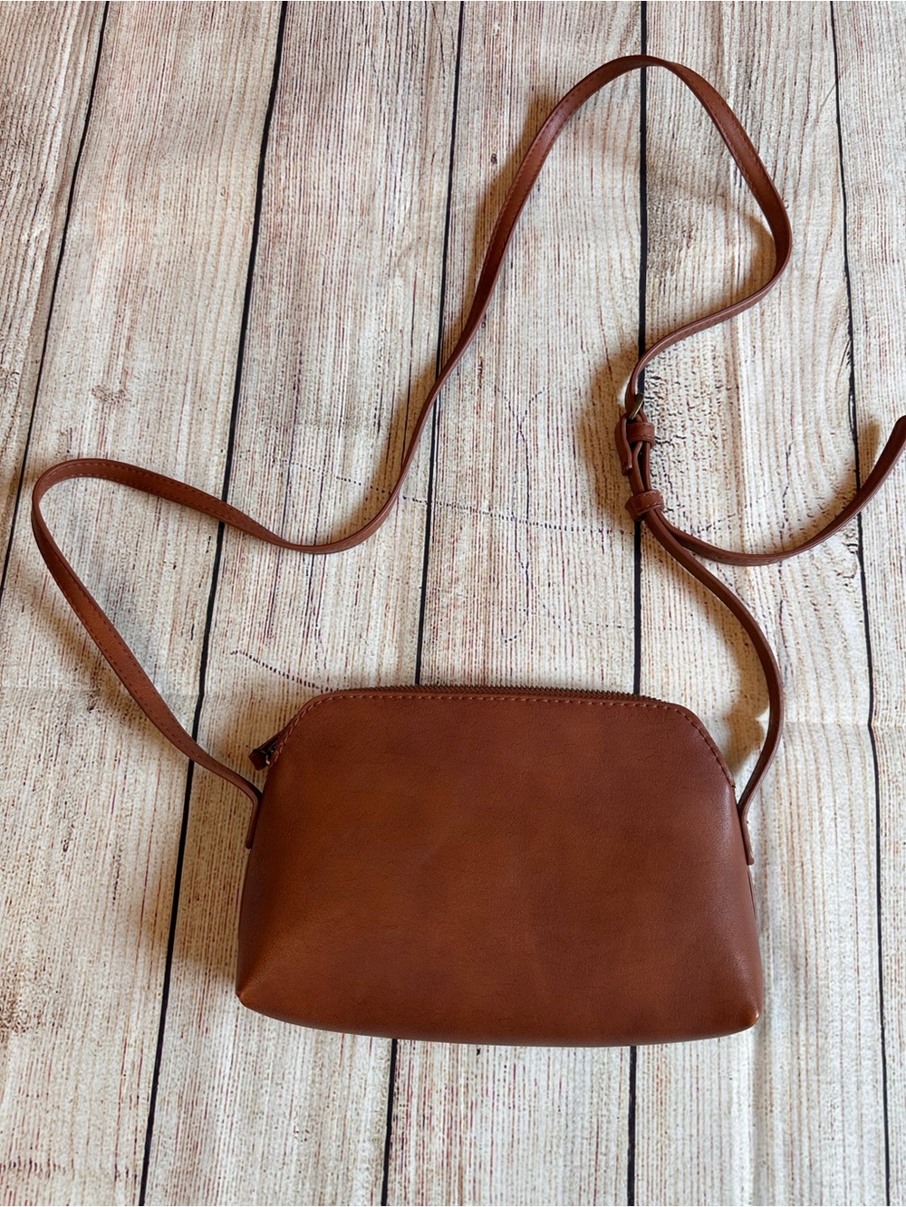 Universal Thread Brown Faux Leather Crossbody Bags - Picture 3 of 6
